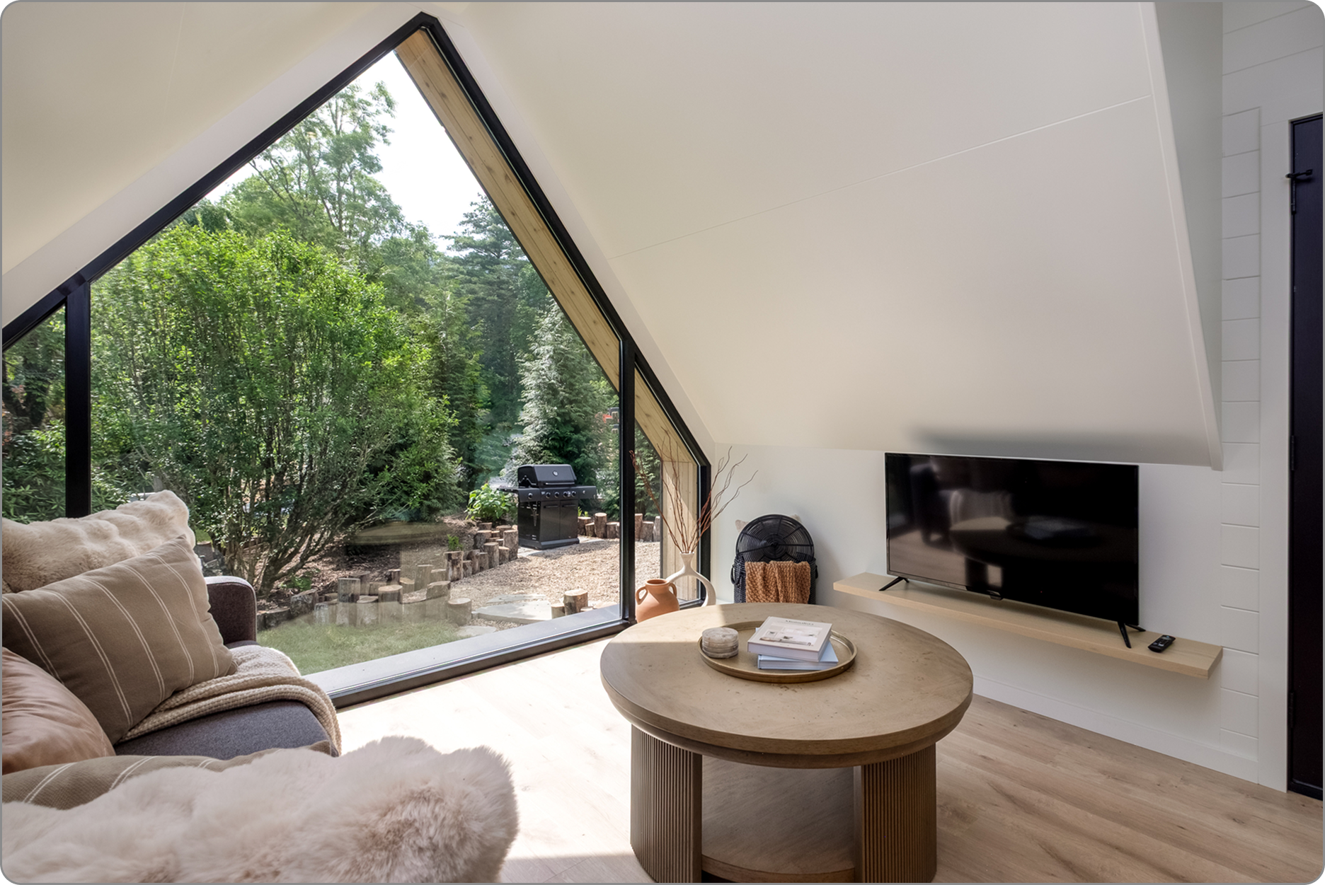 A-Frame Collection exterior at Valley Bear Farms