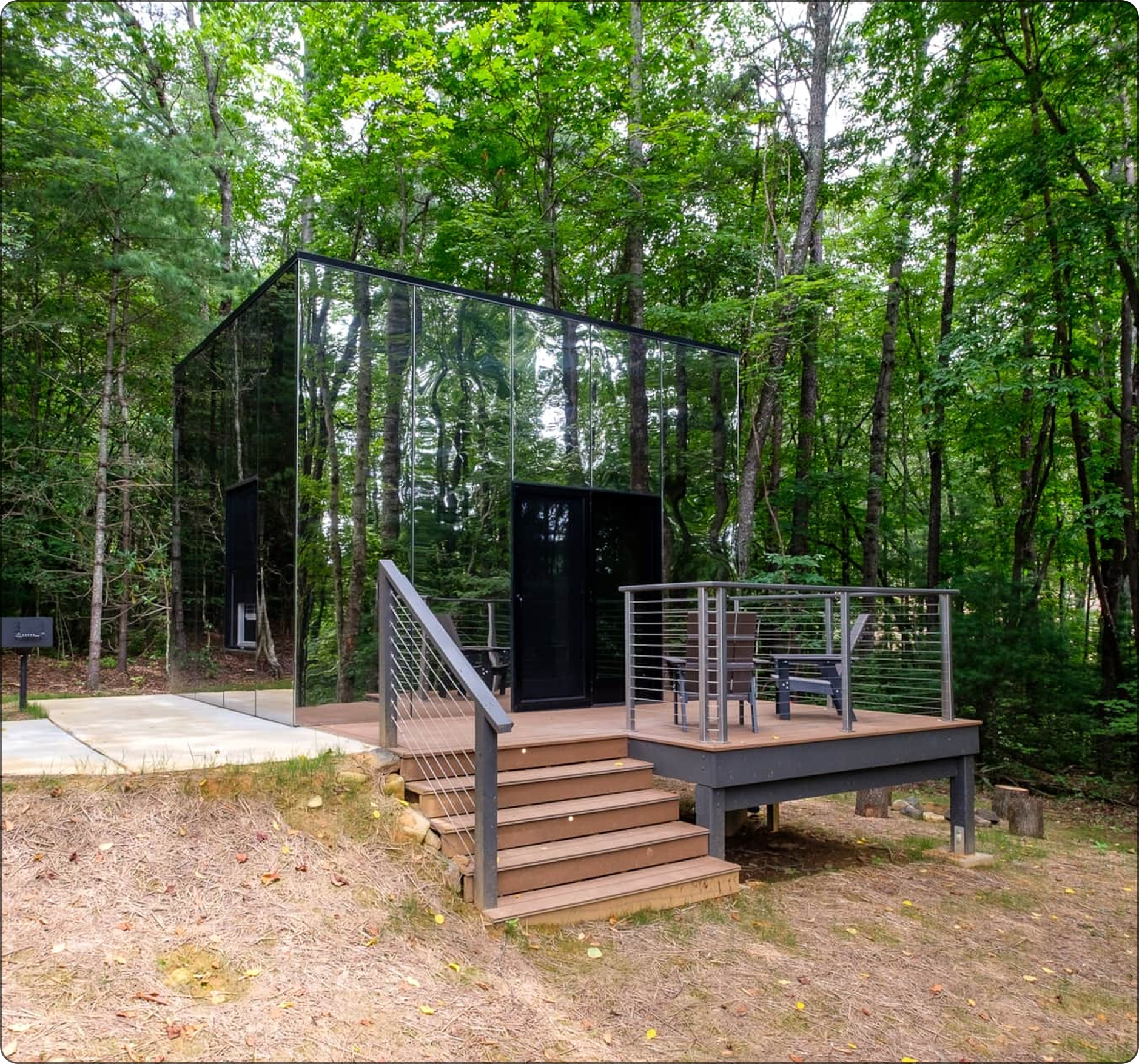 Mirror Cabin exterior at Valley Bear Farms